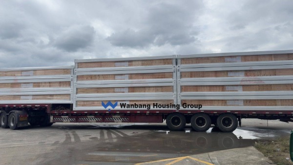 Flat-pack units flat-packed for low-cost sea freight &mdash; Wanbang